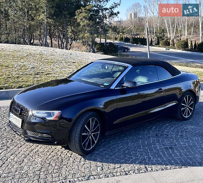 Кабриолет Audi A5 2012 в Днепре