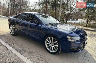 Купе Audi A5 2013 в 