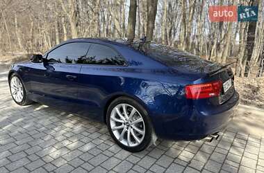 Купе Audi A5 2013 в 
