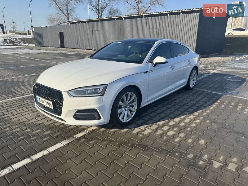 Купе Audi A5 2017 в Киеве