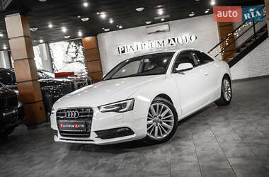 Купе Audi A5 2011 в 