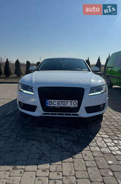 Купе Audi A5 2011 в Городку