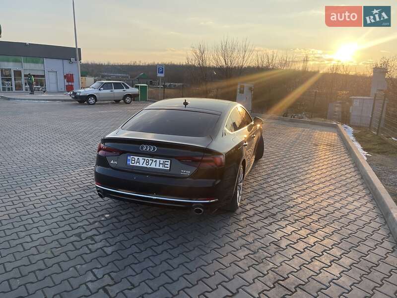 Купе Audi A5 2018 в Первомайську