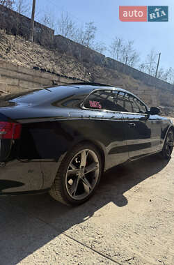 Купе Audi A5 2011 в 