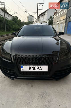 Купе Audi A5 2011 в 