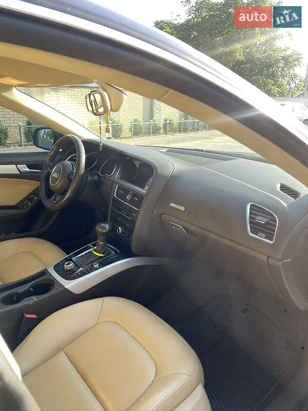 Купе Audi A5 2013 в Тернополе