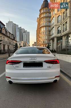 Купе Audi A5 2017 в 