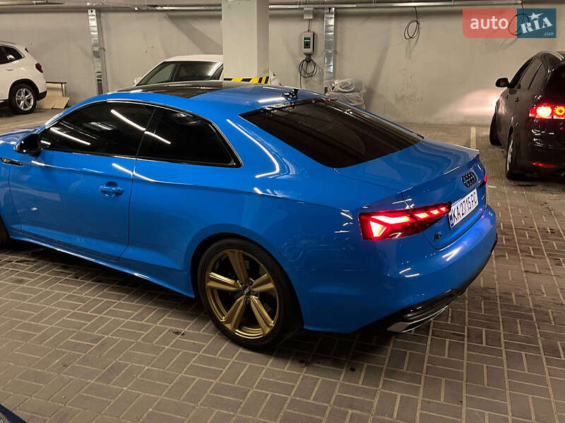 Купе Audi A5 2022 в Львове