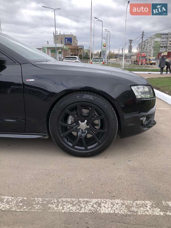 Купе Audi A5 2010 в Сумах
