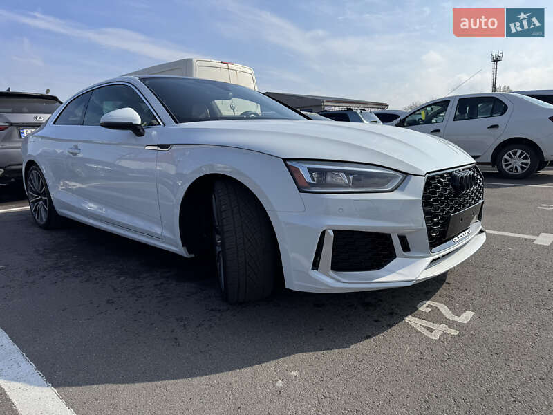 Купе Audi A5 2016 в Киеве