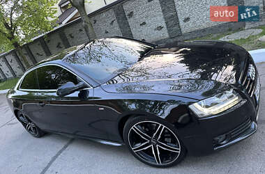 Купе Audi A5 2010 в Днепре