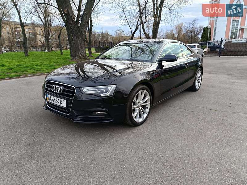 Купе Audi A5 2012 в 