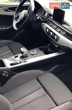 Купе Audi A5 2017 в 