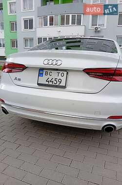 Купе Audi A5 2016 в 