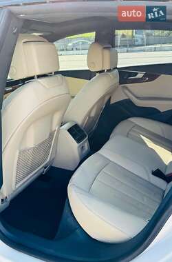 Лифтбек Audi A5 2020 в 