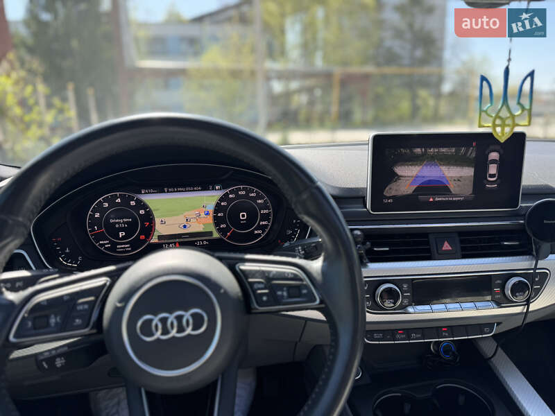 Купе Audi A5 2017 в Нетешине