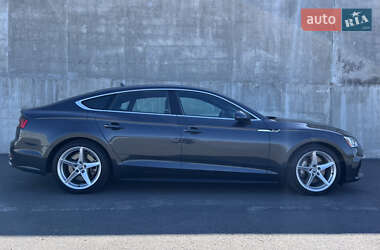 Лифтбек Audi A5 2019 в Львове