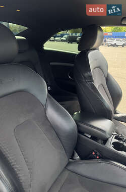 Купе Audi A5 2010 в 