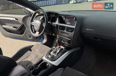 Купе Audi A5 2010 в 