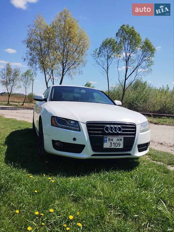 Купе Audi A5 2009 в Рівному