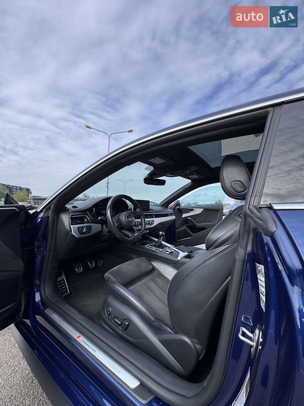 Купе Audi A5 2017 в Киеве