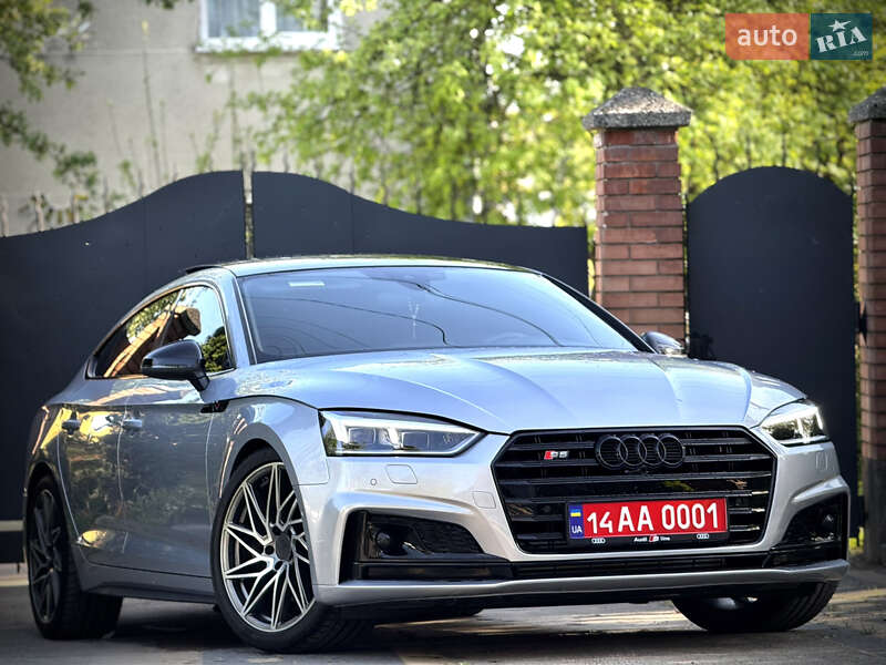 Купе Audi A5 2019 в 