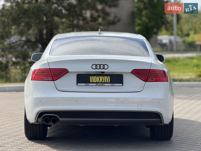 Купе Audi A5 2015 в Киеве