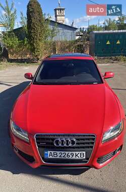 Купе Audi A5 2011 в 