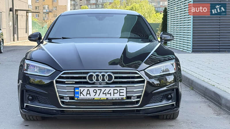 Купе Audi A5 2019 в 