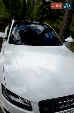 Купе Audi A5 2010 в 