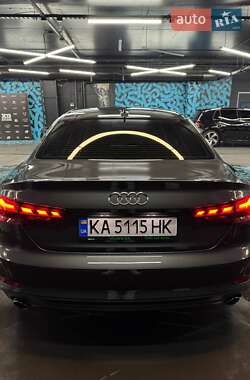 Купе Audi A5 2017 в 