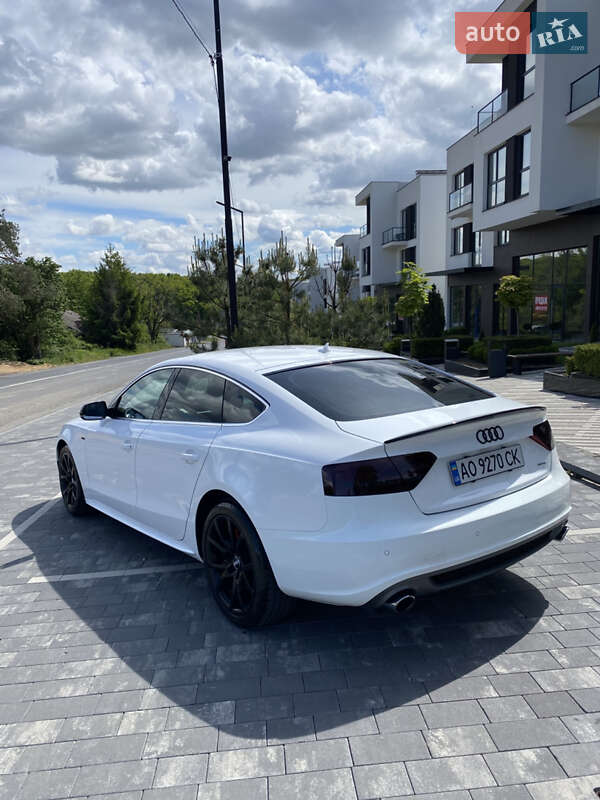 Купе Audi A5 2011 в Ужгороді