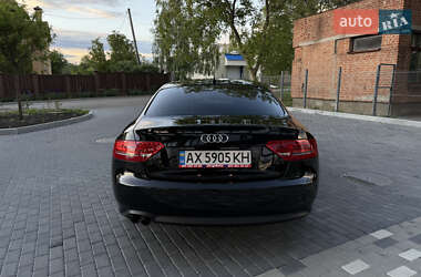 Купе Audi A5 2010 в 