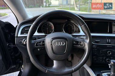 Купе Audi A5 2010 в 
