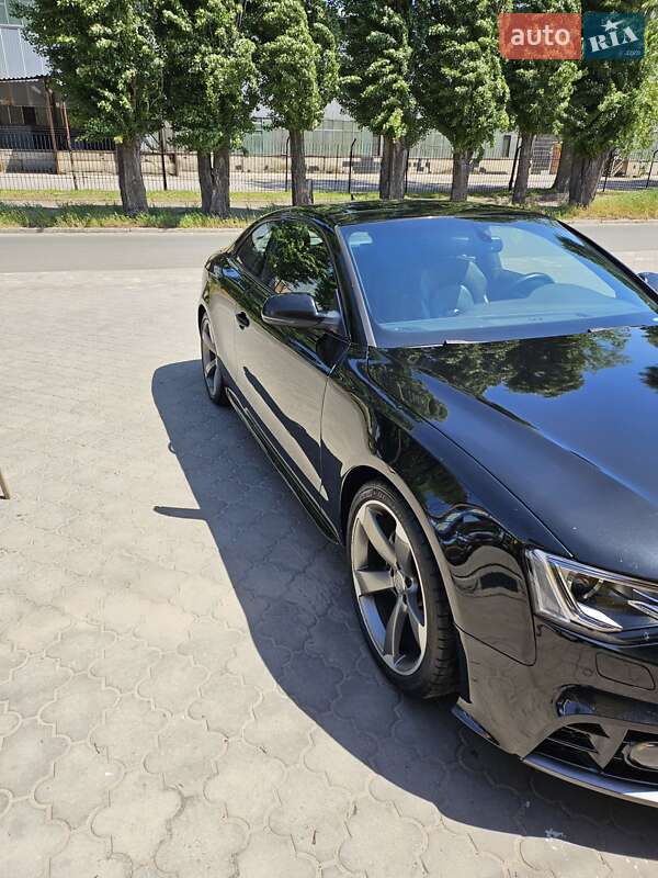 Купе Audi A5 2015 в Черкасах