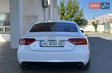 Купе Audi A5 2011 в 