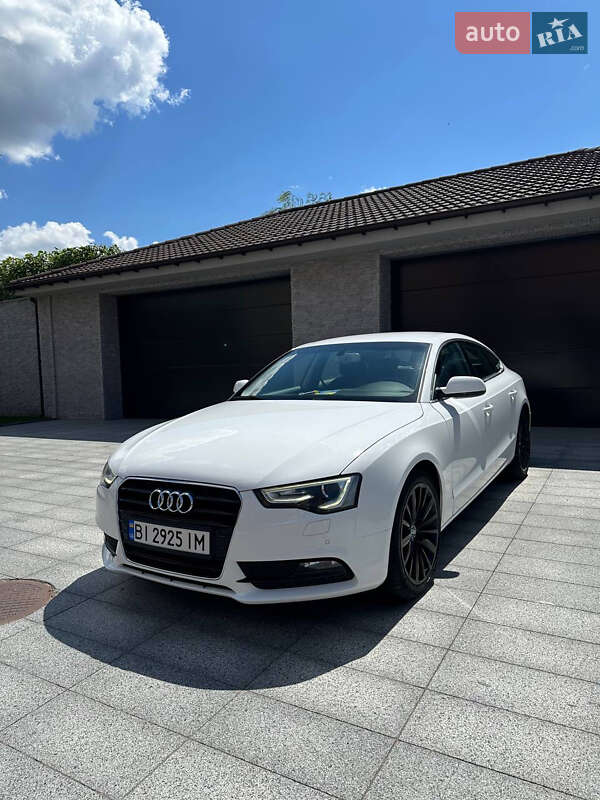 Купе Audi A5 2012 в 