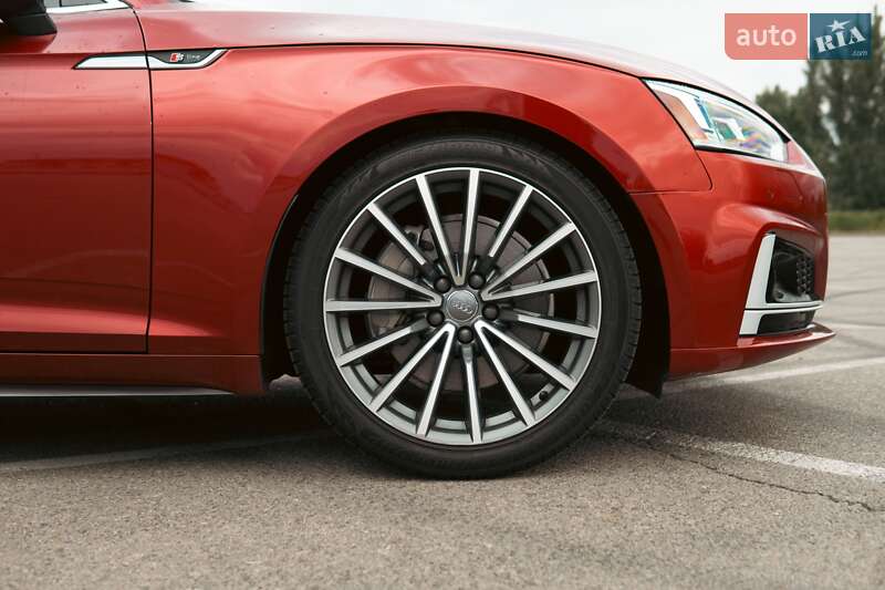 Купе Audi A5 2017 в Киеве