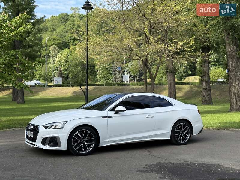 Купе Audi A5 2023 в Киеве