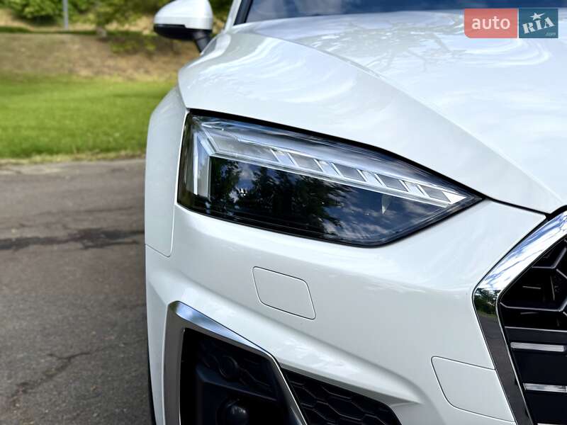 Купе Audi A5 2023 в Киеве