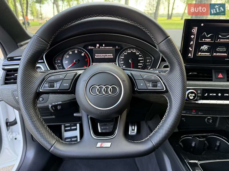 Купе Audi A5 2023 в Киеве