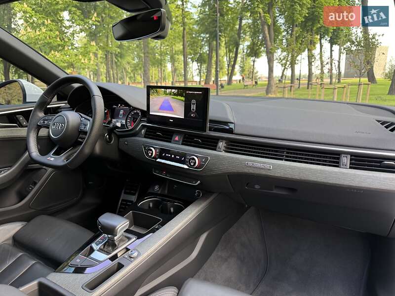 Купе Audi A5 2023 в Киеве