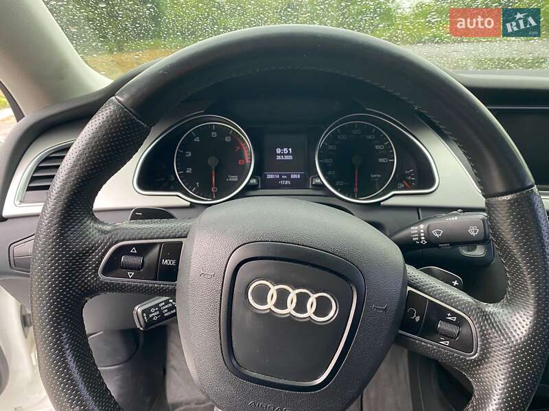 Купе Audi A5 2011 в Киеве