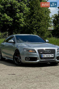 Купе Audi A5 2009 в 