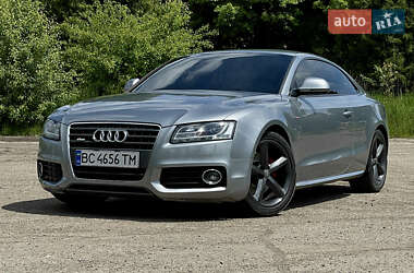 Купе Audi A5 2009 в 