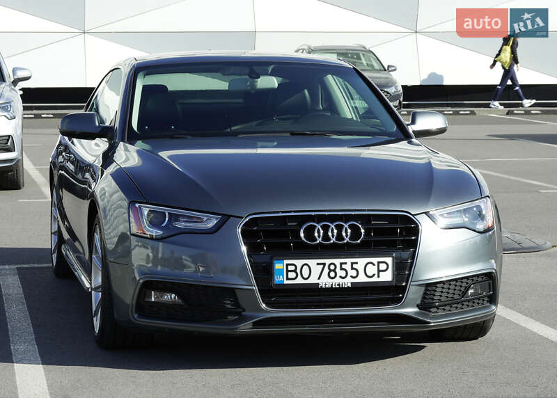 Купе Audi A5 2015 в 