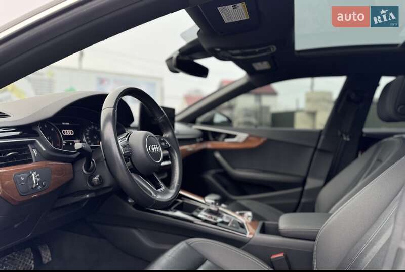 Лифтбек Audi A5 2020 в Сумах