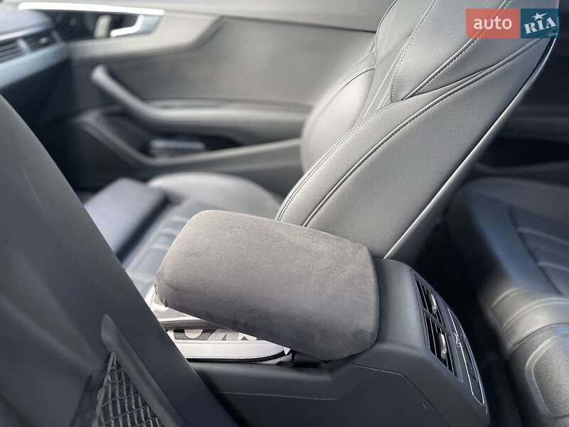 Купе Audi A5 2021 в Киеве