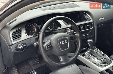 Купе Audi A5 2010 в 