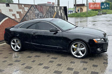 Купе Audi A5 2010 в 